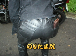 ���A����Ȃɓ˂��o���Ȃ��Ă��E�E�E