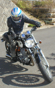 ���邮��A����Ă���܂��B