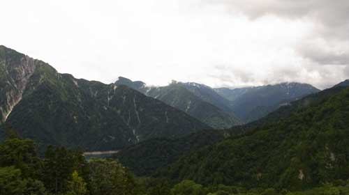 山並