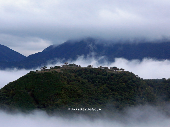 秋 天空の城「雲海に浮かぶ竹田城跡」の撮影に出かけてきました。