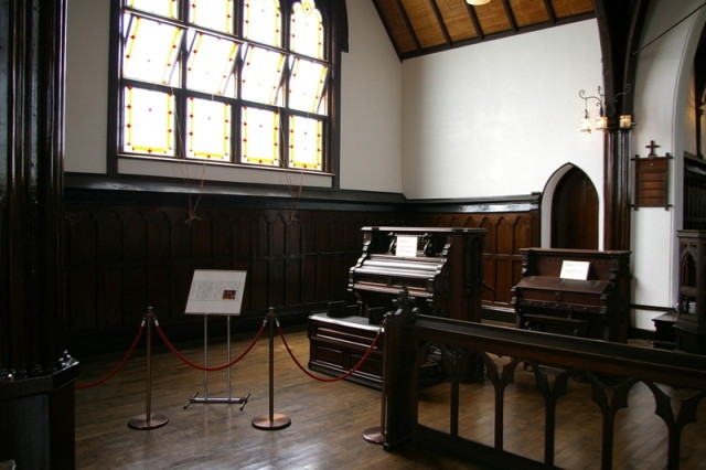 img0005.jpg